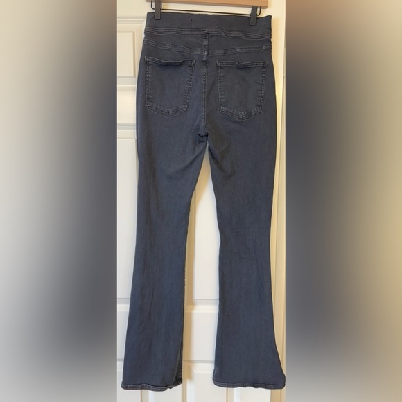 Veronica Beard Beverly Skinny Flare High Rise Jeans in Moonlight Size 29 - Picture 11 of 13